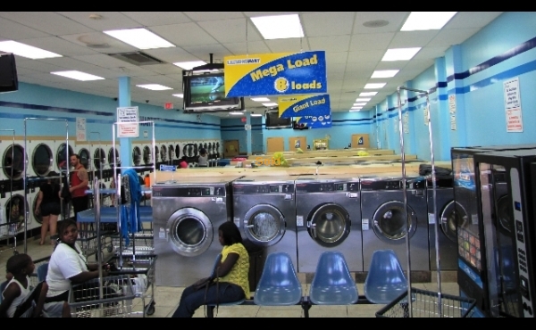 North miami coin laundry for sale- interior 